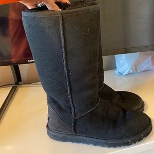 Women size 7 high top black uggs